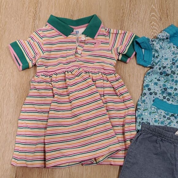 Baby girl's 12 month bundle of clothing - Picture 2 of 4